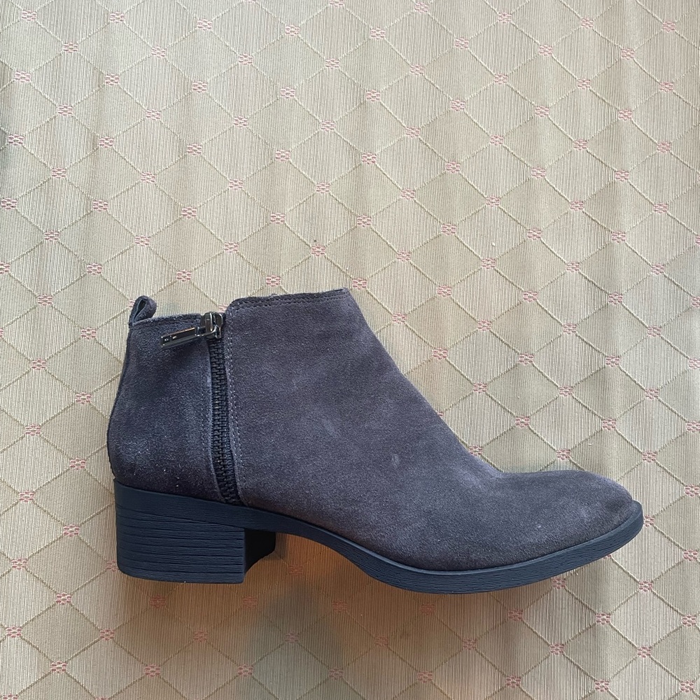 Kenneth Cole boots